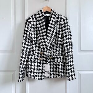 ZARA Black & White Houndstooth Tweed Blazer – Gold Buttons – NWT